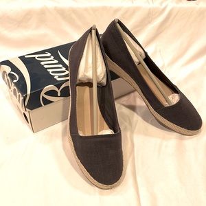 Lucky Brand Navy Blue Espadrilles, size 10